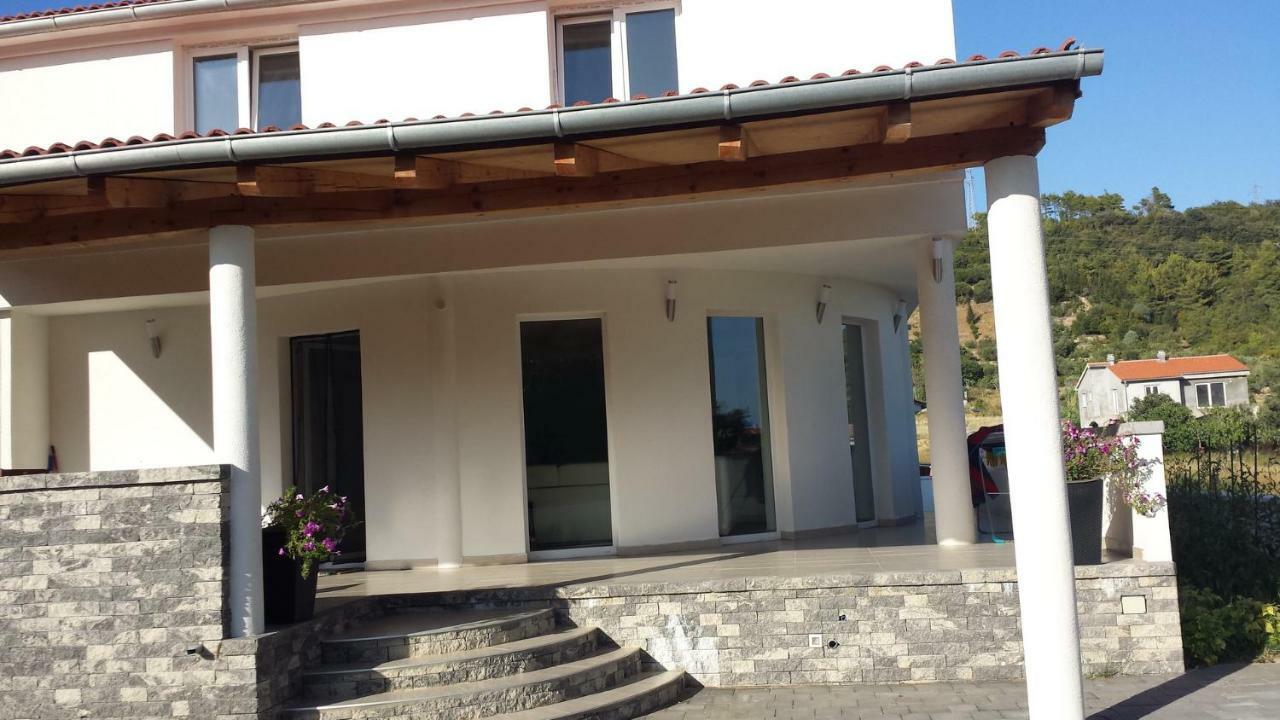 Nina Villa Rab Town Exterior foto